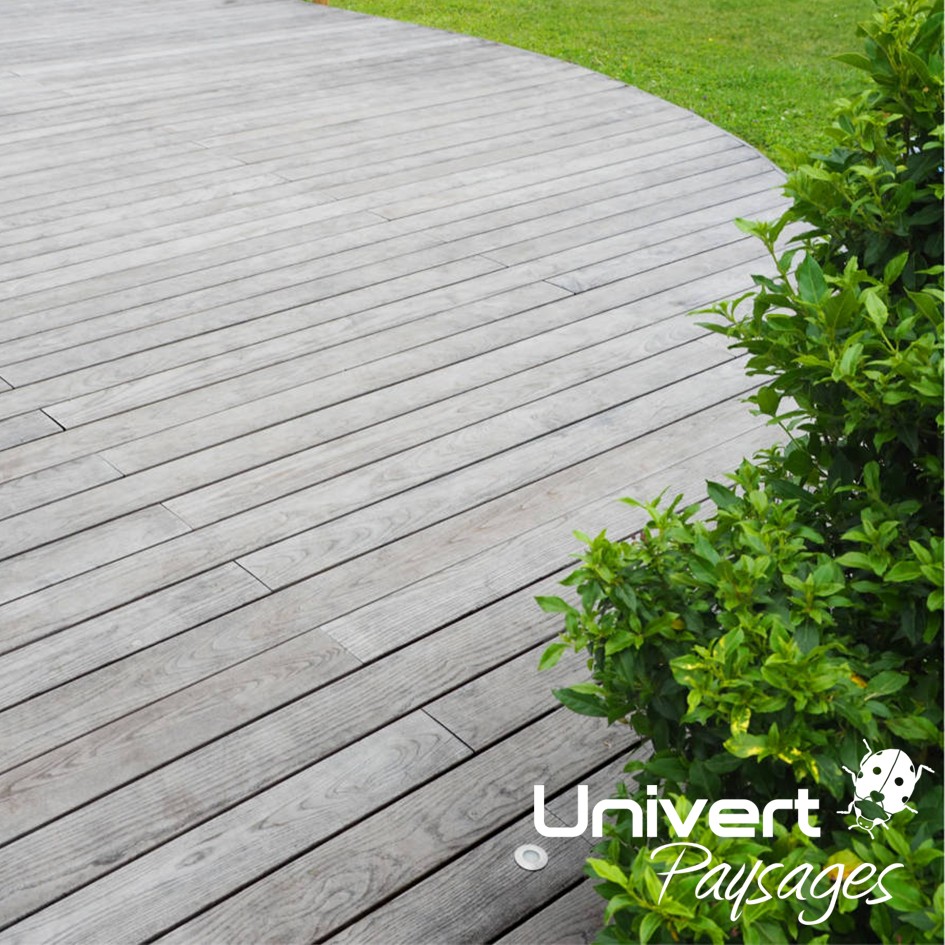 Terrasse bois grad concept platelage jardin extérieur sans vis clipsé univertpaysages kébony accoya (1)